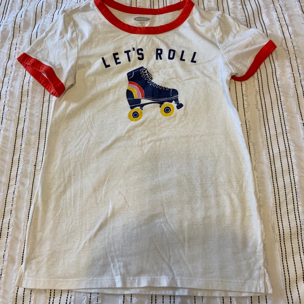 Junior’s/women’s graphic tee